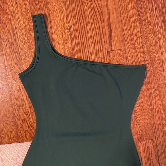One Shoulder Bodycon Mini Dress - Picture 4 of 4